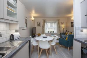 2 Bed in Bath oc-bhr32