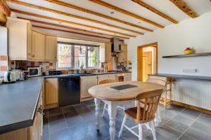 1 Bed in Benhall oc-2bg