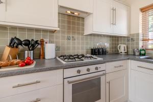 5 Bed in Saundersfoot oc-pw323a