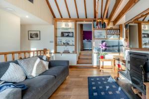 3 Bed in Little Haven oc-s34025