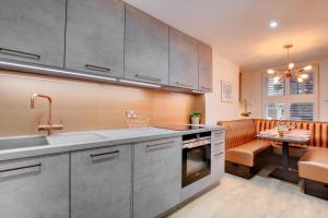 3 Bed in Brighton oc-bbcorn