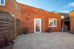 3 Bed in Chedgrave oc-2252