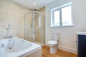 3 Bed in Llanfynydd oc-pw9215