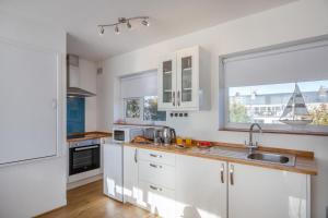 2 Bed in Abersoch oc-23caed