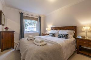 2 Bed in Bath oc-bhr19