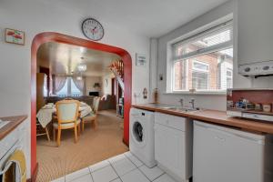 4 Bed in Port Mulgrave oc-wa302