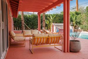 Home with Private Pool in Palm Springs