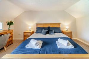 3 Bed in Stackpole oc-c27398