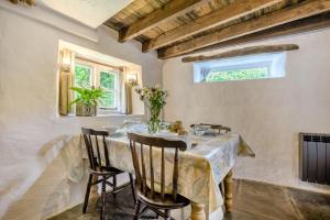 2 Bed in Marhamchurch oc-c32382