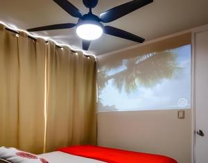 Depto moderno con piscina y vista ciudad, a pasos Metro Santa Isabel y Barrio Italia