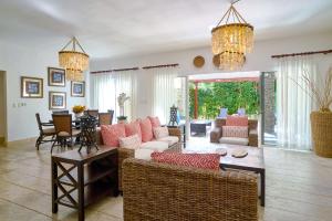 ®2BR{Beach~Spot} @TerrenasJaccuziWalk~to~Beach