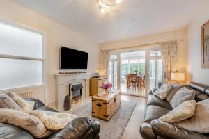 2 Bed in Saundersfoot oc-pw9255