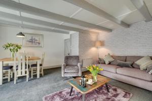 1 Bed in Padstow oc-p00735