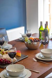 4 Bed in Whitby oc-w1027