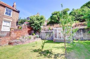 2 Bed in Whitby oc-w974