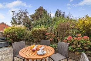 2 Bed in Broad Haven oc-h33632