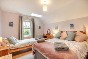 2 Bed in Broad Haven oc-h33632