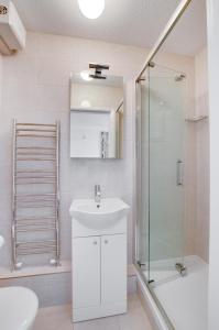 2 Bed in Swanage oc-wy500