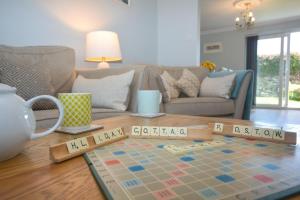 4 Bed in Padstow oc-p00759