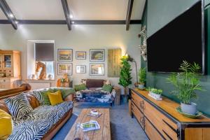 3 Bed in Richmond oc-t30197