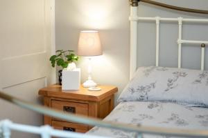 2 Bed in Whitby oc-w003