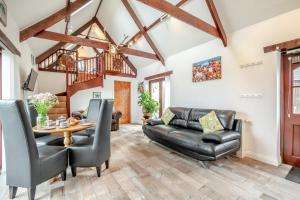 2 Bed in Padstow oc-p00249