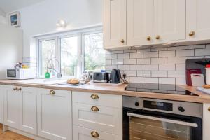 2 Bed in Battle oc-m31780