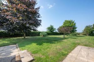 3 Bed in Rushmere St. Andrew oc-1lux