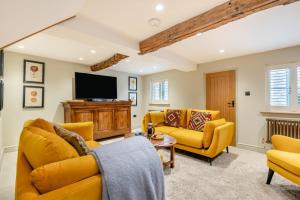 3 Bed in Westmancote oc-t30722