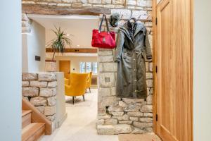3 Bed in Westmancote oc-t30722