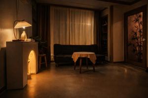 연지 White Linen House