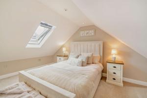 1 Bed in Llanteg oc-b29484