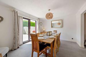 4 Bed in Padstow oc-s29537