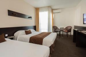 Hotels Espace Leonard De Vinci : photos des chambres