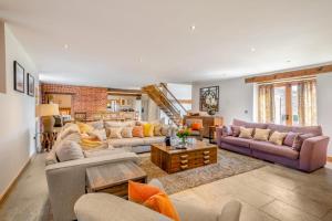 5 Bed in Lower Bodham oc-s29594
