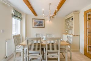 3 Bed in West Lulworth oc-s32114