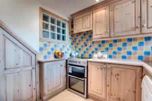 2 Bed in Whitby oc-w507
