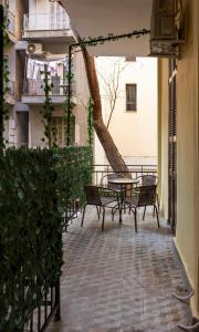 AD Neoclassical Boutique 2BR Apartment