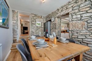3 Bed in Pendeen oc-p29289