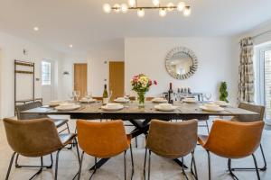 4 Bed in Capel Bangor oc-m30145