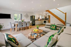 4 Bed in Retorrick Mill oc-p28898