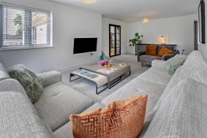 4 Bed in Wadebridge oc-l30127