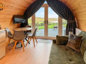 Hayfield Haven-Uk40691