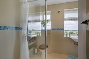 3 Bed in Felixstowe oc-h32096