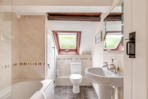 2 Bed in Lyme Regis oc-c32116