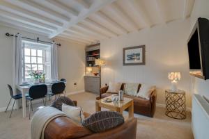 2 Bed in Aberaeron oc-bow173