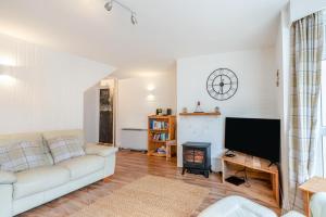 2 Bed in Tenby oc-t32194