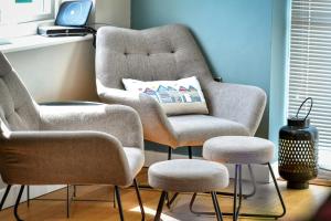 2 Bed in Abersoch oc-barnpl