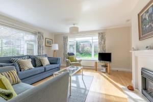 3 Bed in Southwold oc-wps