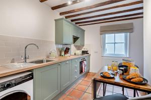 2 Bed in Lavenham oc-f30054